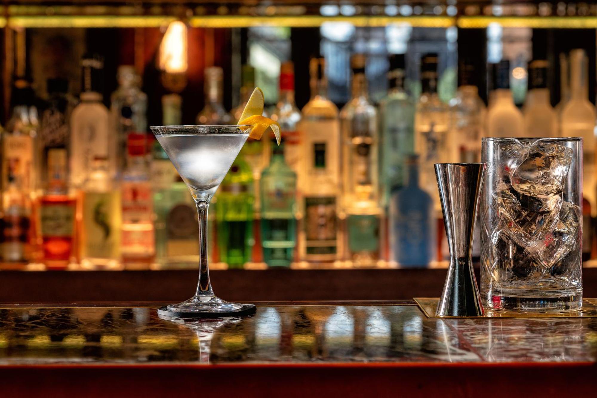 The Stafford London Hotel Luaran gambar A Vesper cocktail