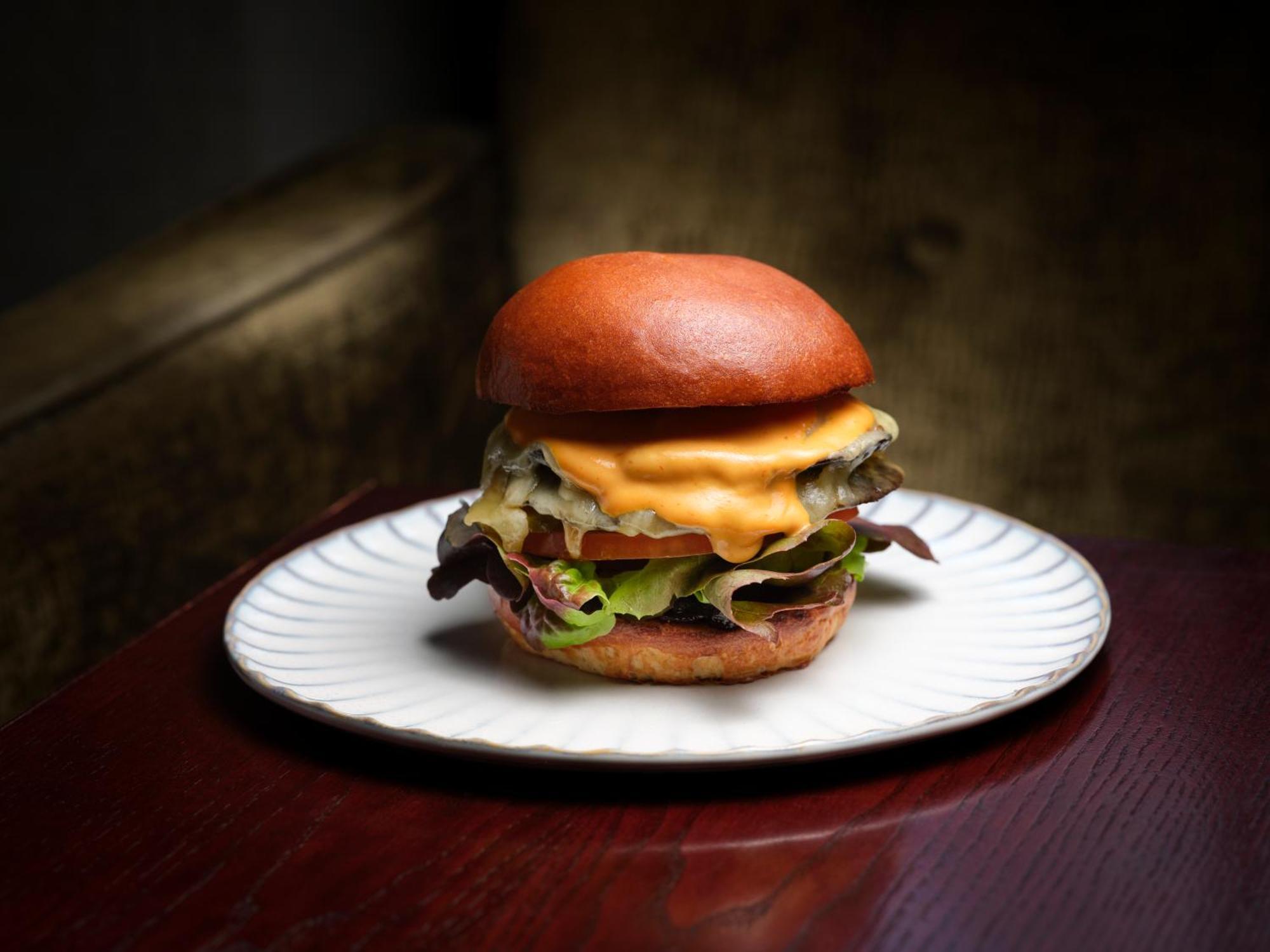 The Stafford London Hotel Luaran gambar A cheeseburger