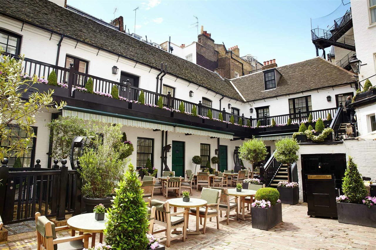 The Stafford London Hotel Luaran gambar The courtyard of the Swan Inn