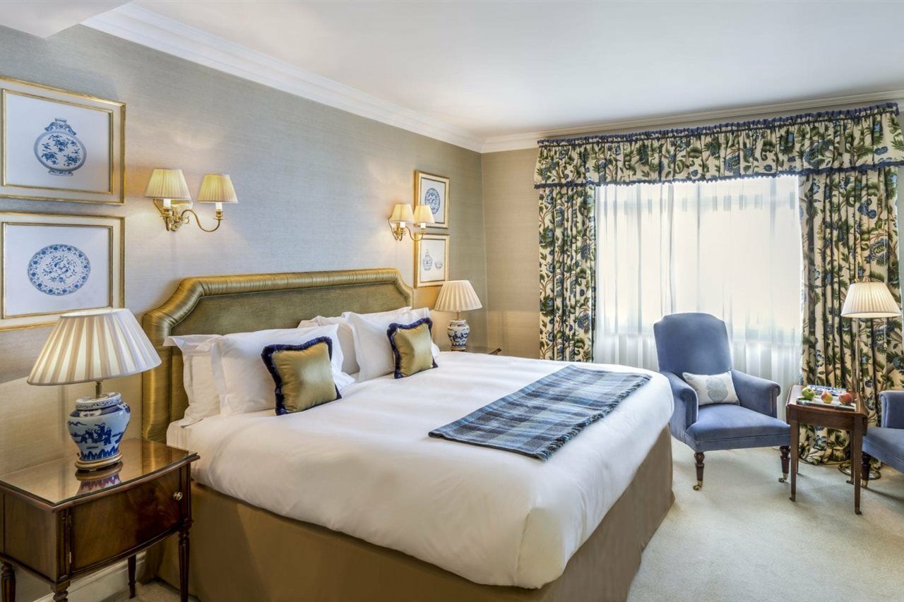 The Stafford London Hotel Luaran gambar A bedroom at the hotel